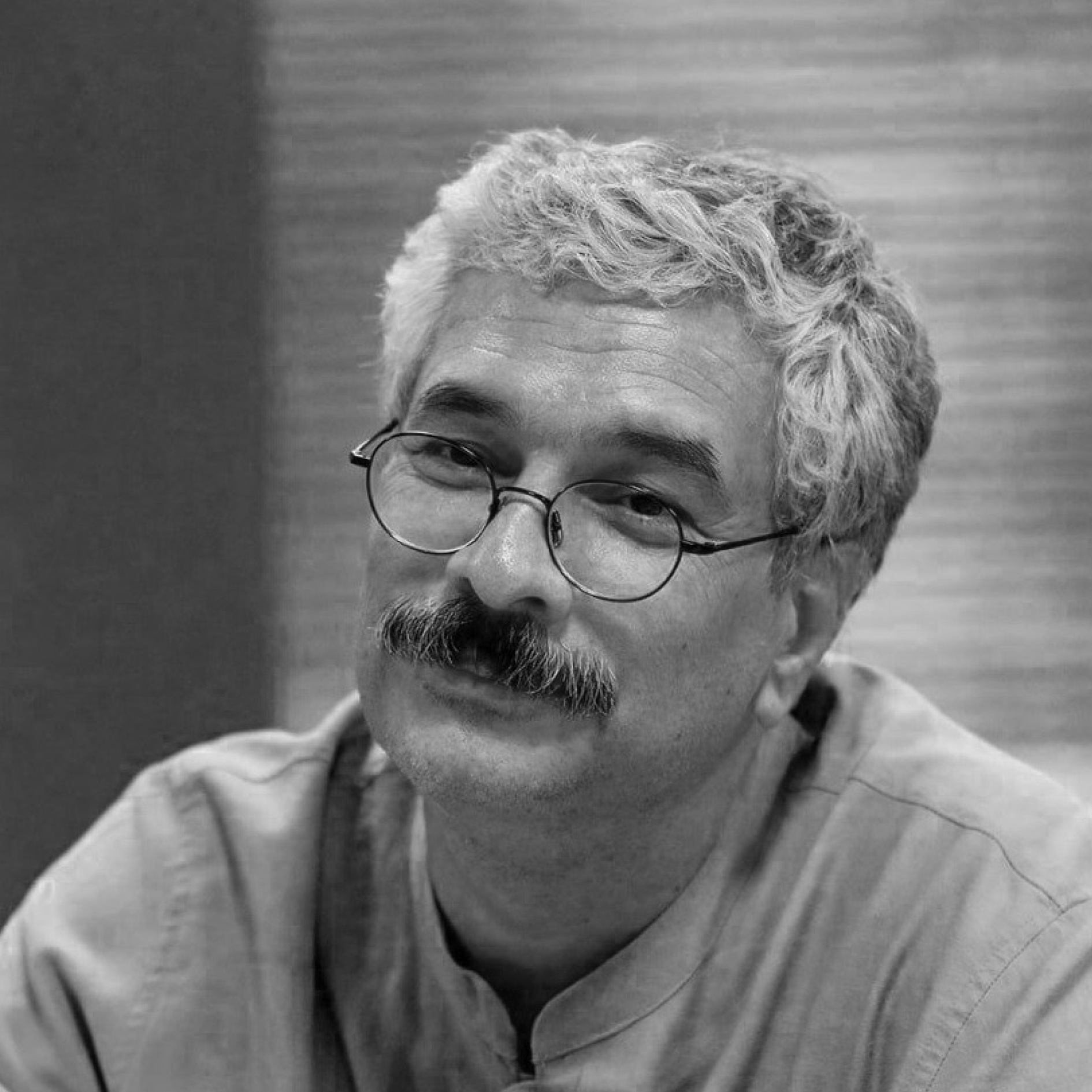 فرزاد ادیبی