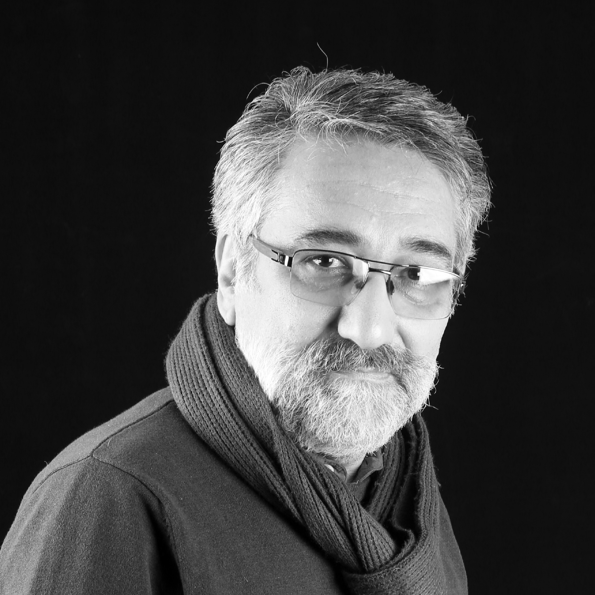 کوروش پارسانژاد